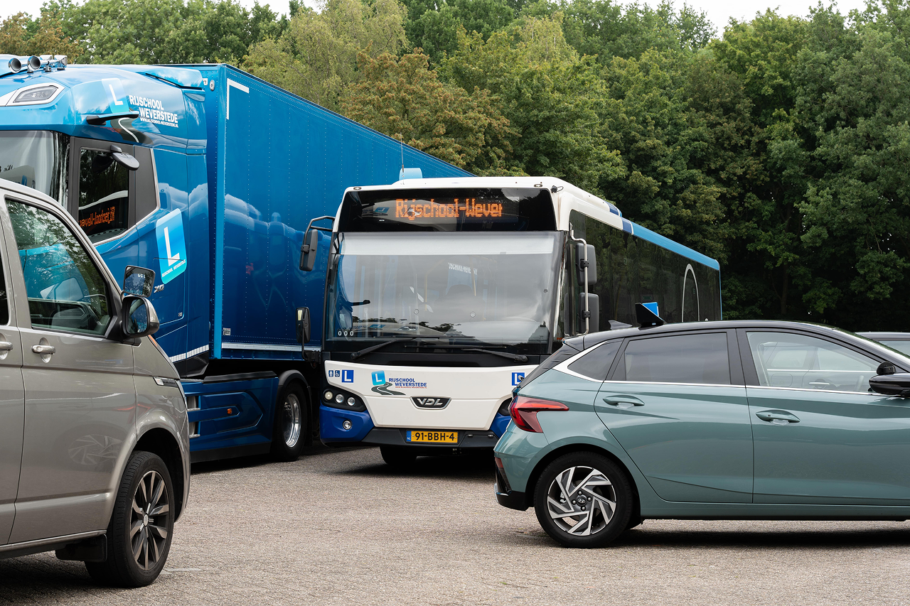 Lesauto's Rijschool Weverstede